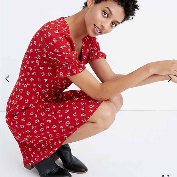 Silk Ruffle-Sleeve Button-Front Dress in Little Lilies - Picture 2 of 6